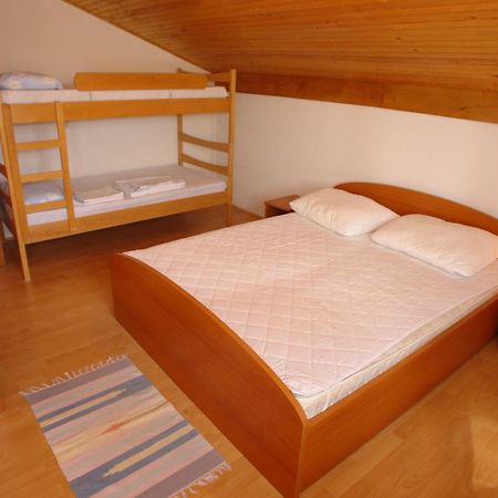 נובליה Apartments Dinko מראה חיצוני תמונה